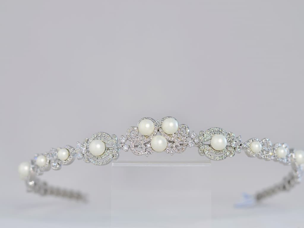 Acessório para Noiva | Tiara para Noiva Fina Arabesco Pérolas